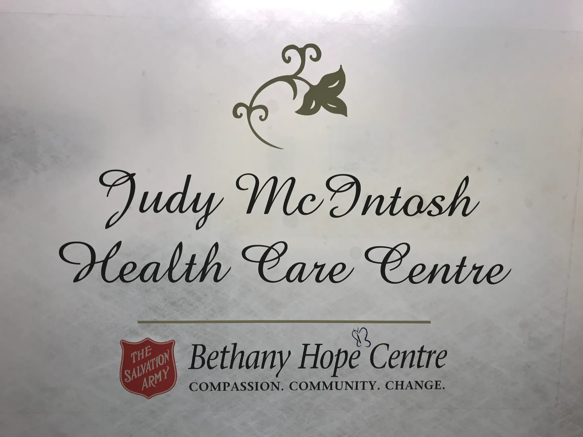 Judy McIntosh health care centre logo